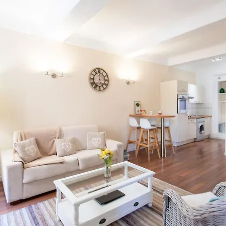 Apartament C17 2p Port Palais & Croisette 8mins Walk Balcony *